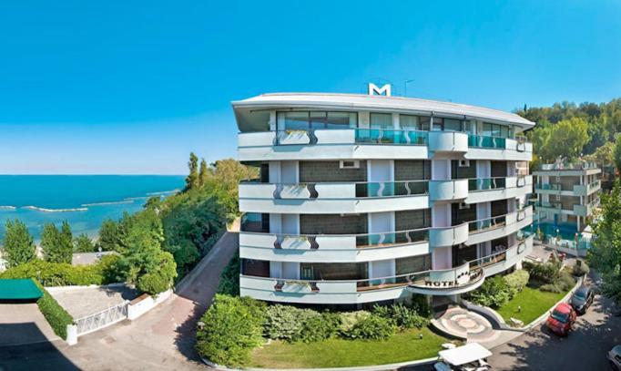 Hotel Majestic Gabicce Mare Eksteriør bilde