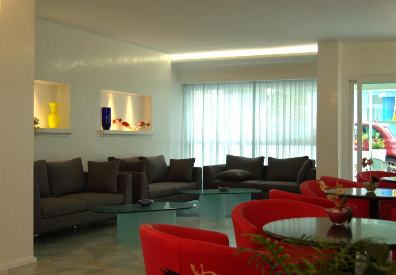 Hotel Majestic Gabicce Mare Eksteriør bilde