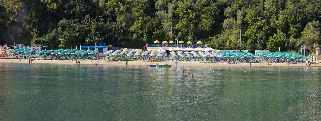 Hotel Majestic Gabicce Mare Eksteriør bilde